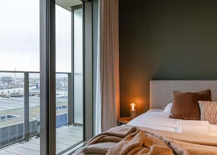 Huswell - Stylish With Harbour View