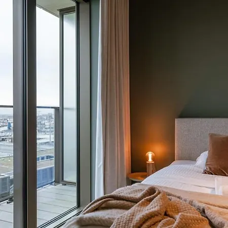 Huswell - Stylish With Harbour View