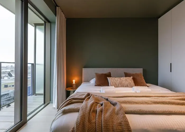 Huswell - Stylish With Harbour View *