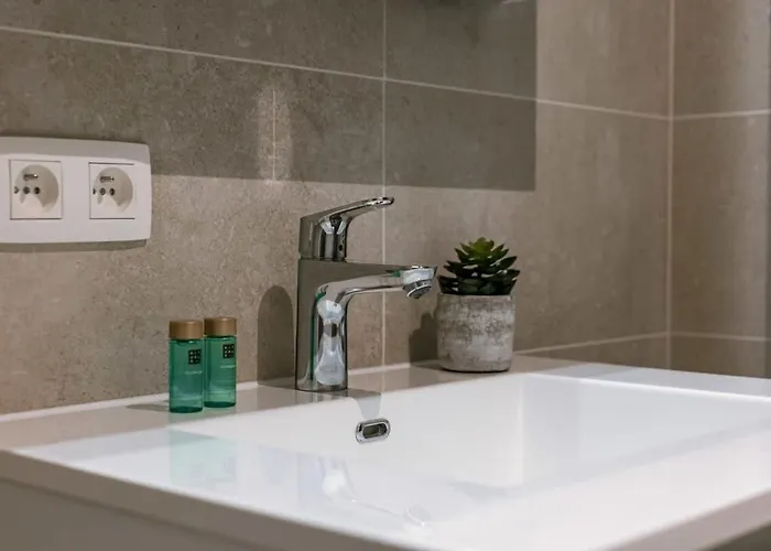 Apartman Huswell - Stylish With Harbour View