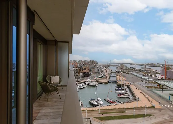 Huswell - Stylish With Harbour View Apartman