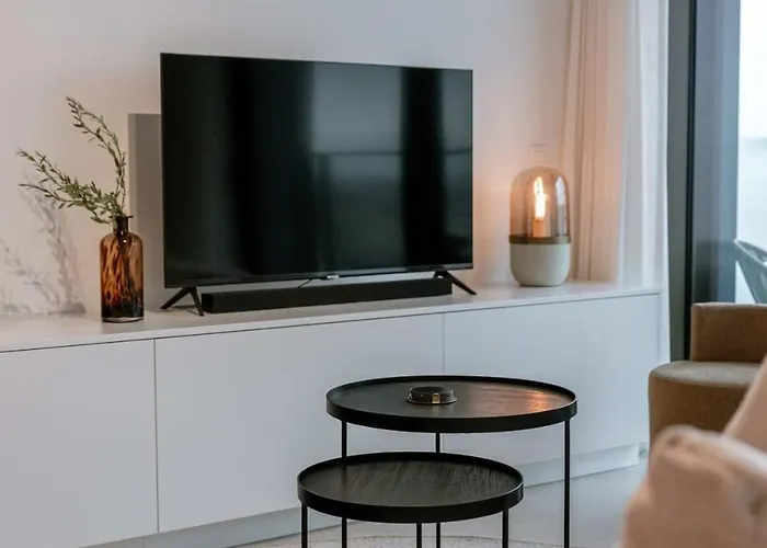 Apartman Huswell - Stylish With Harbour View *